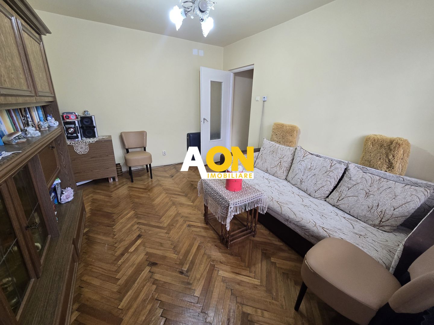Apartament 2 Camere Bd. Transilvaniei cu Balcon - Poză 2