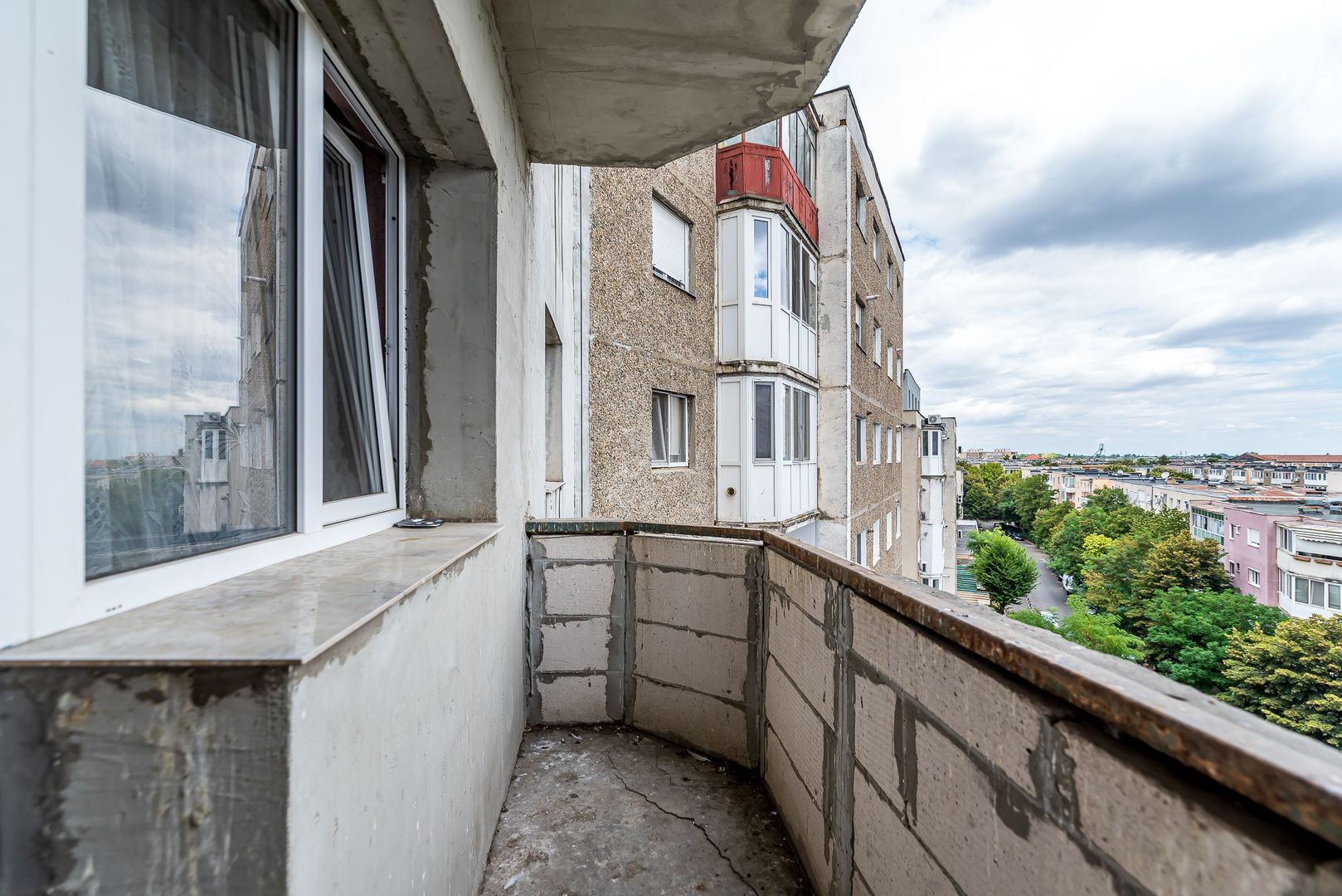 Apartament cu 4 camere în Micălaca - 0% COMISION - Poză 3