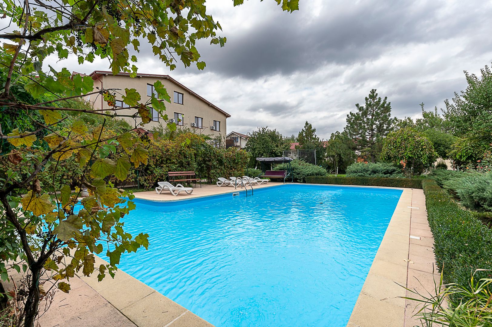 Vila 20 Camere | Pantelimon - Cernica | 4141 mp Teren | Piscina - Poză 4