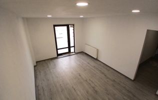 Spațiu Comercial de Vânzare, 51mp, Trafic Pietonal/Auto, Zona Cetate