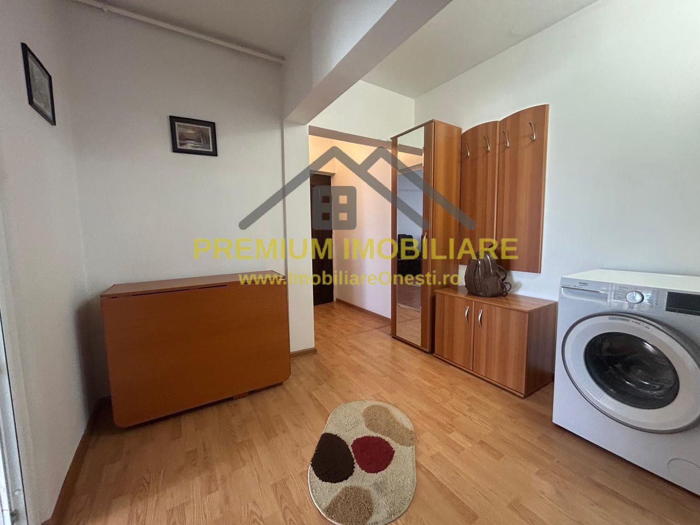 Apartament 2 camere de vânzare zona de jos, Onesti - Poză 9