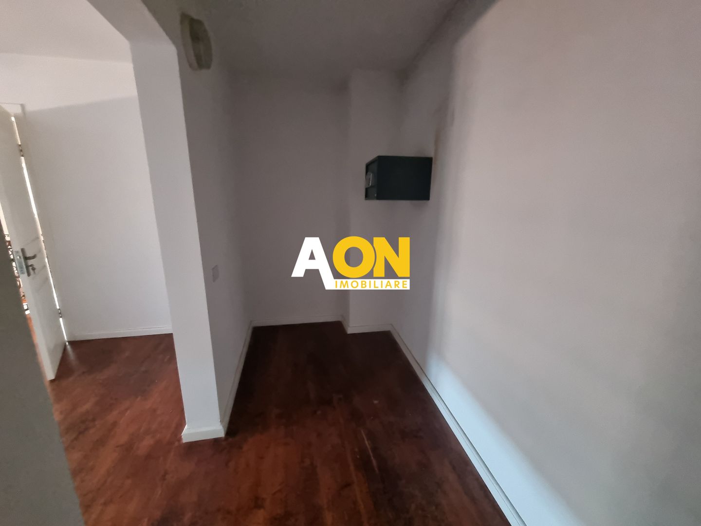 Casa si spatiu comercial, 5 camere, 415mp teren, Centru - Poză 17