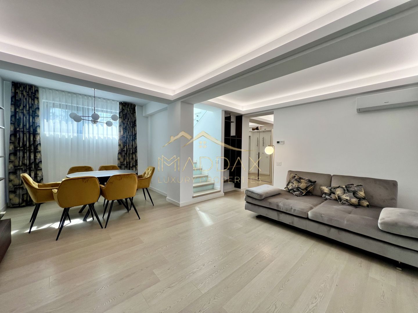 Vila LUX **5 camere**3 locuri parcare** Complex NOU//Sisesti - Poză 5