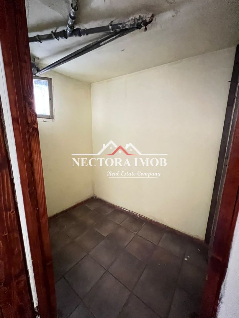 NECTORA IMOB-Casa 4 camere, 3 garaje, 200 mp,Str. C-tin Tanase,Central - Poză 5