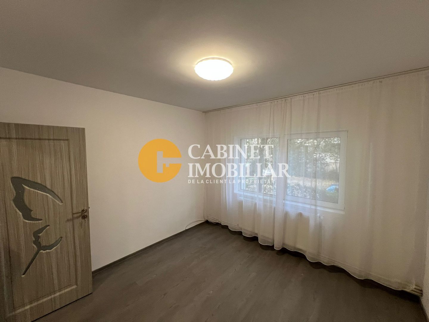 MIRCEA CEL BATRAN - 3 Camere Decomandat - 67 MP - Poză 1