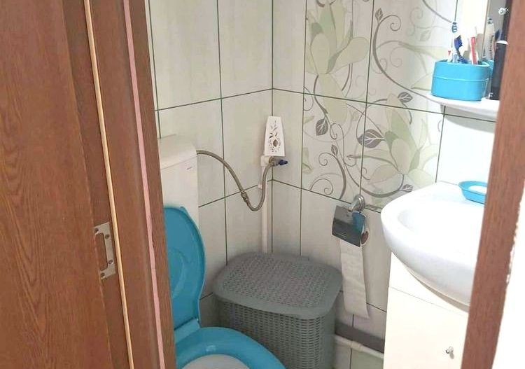 Închiriez Apartament cu 3 camere, centrala proprie, prima închiriere, lângă Obor - Poză 4