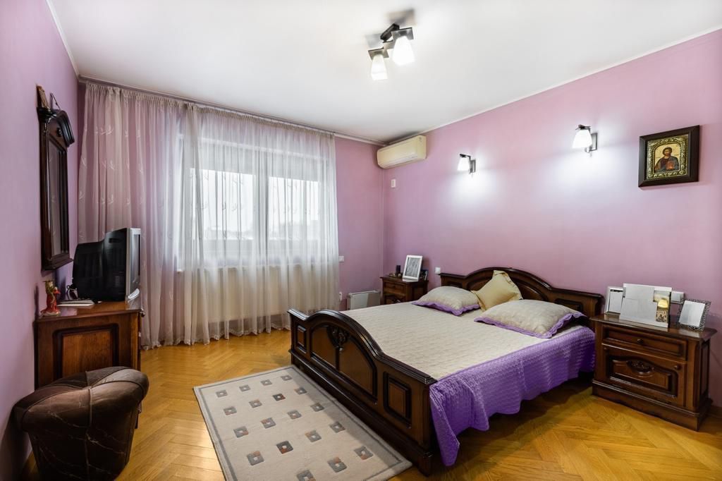 Vila superba de vanzare in apropiere de padure Pantelimon - Poză 10