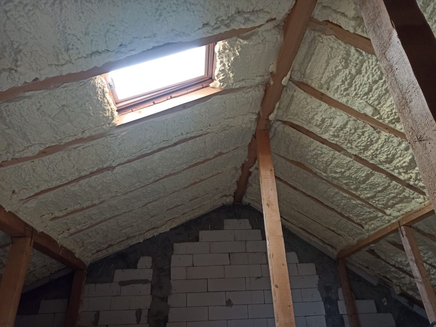 vila la alb/4cam,2bai+parcare/centru Popesti Leordeni - Poză 12