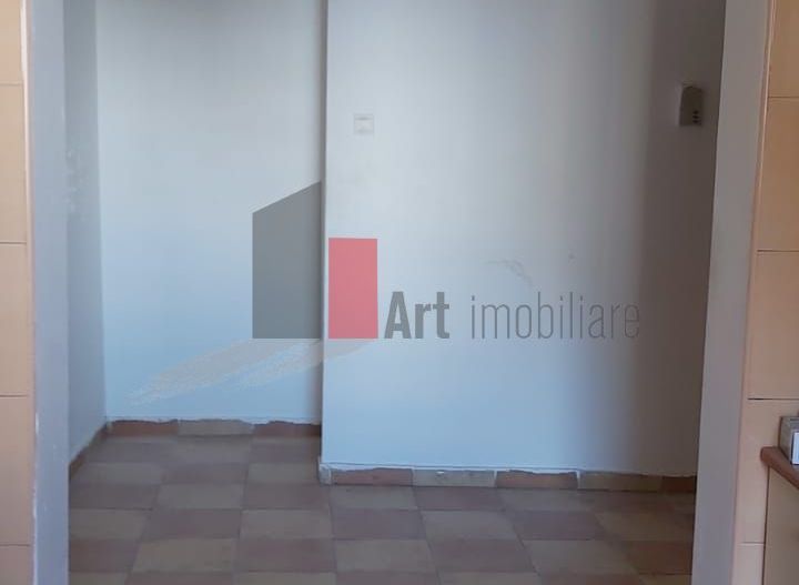 Vânzare apartament 3 camere Apărătorii Patriei - Spiru Haret - Poză 4