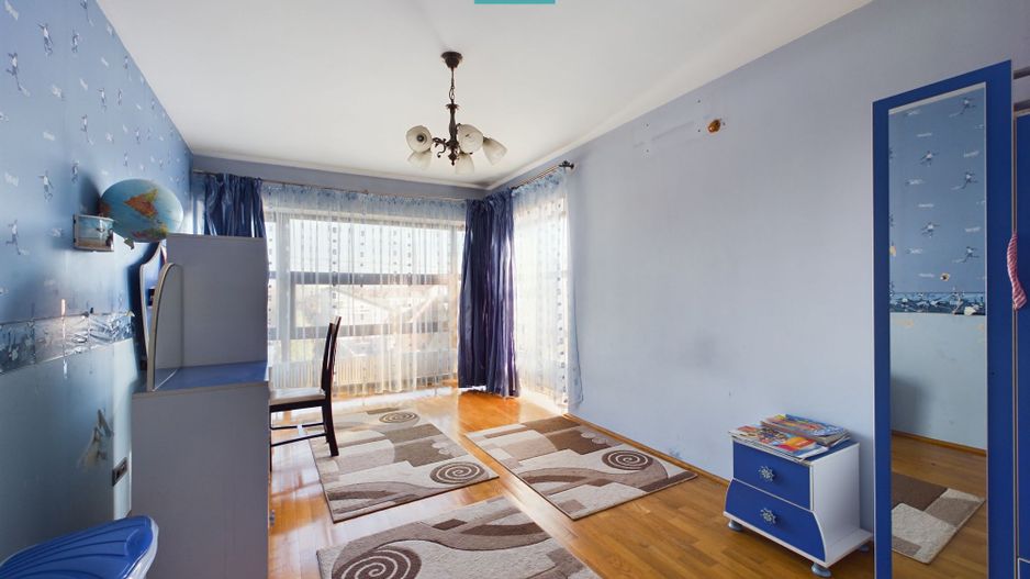 Vilă spațioasă cu 8 camere, Grădiște - Poză 30