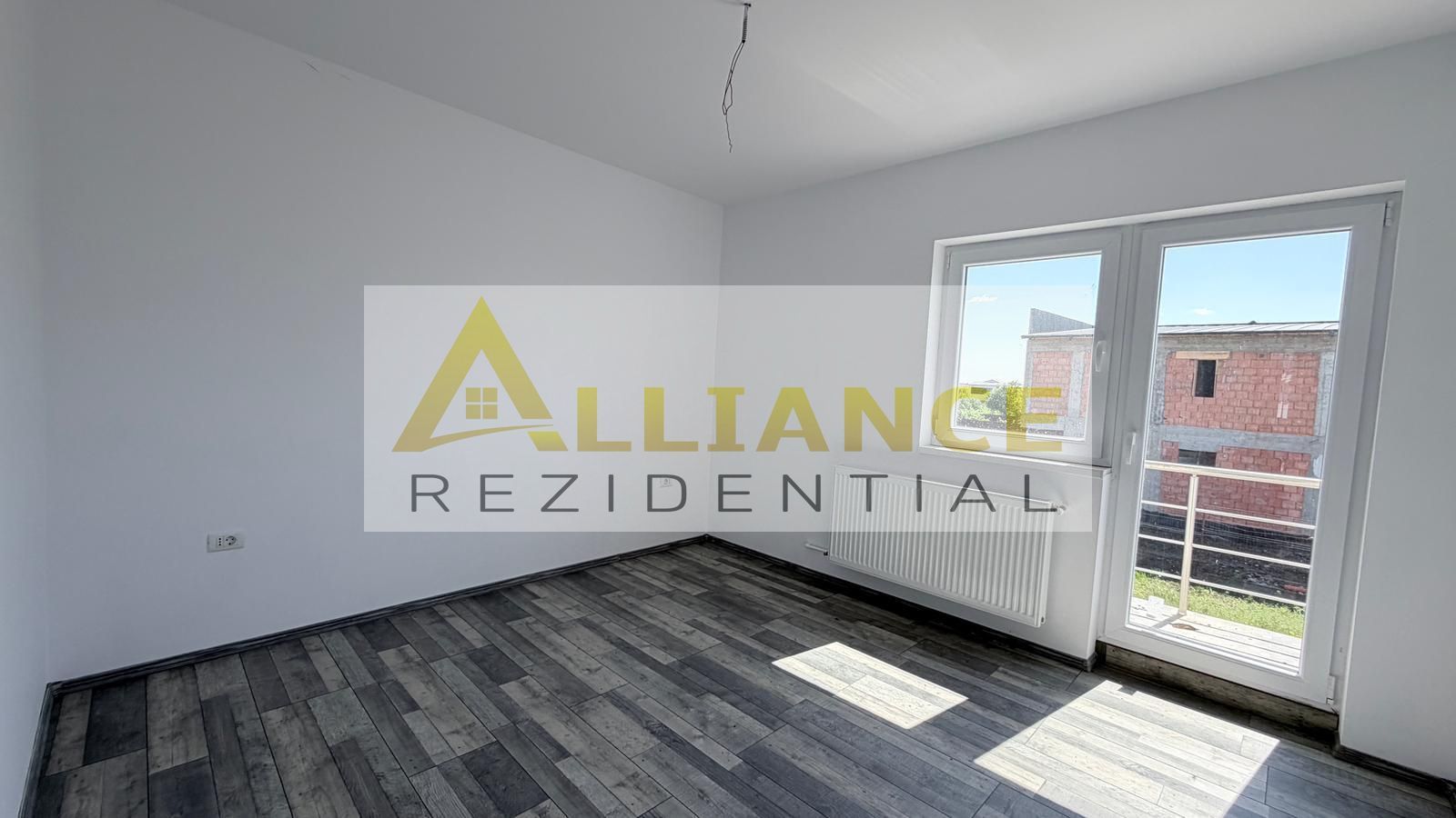 Casa Individuala - 5 camere - 2 bai - 468mp teren - Poză 10