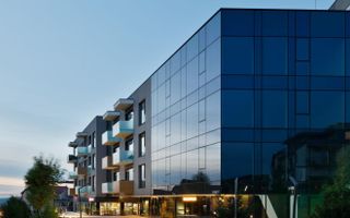 Spatiu birouri  1320 m2 finisat Europa - Poză 1