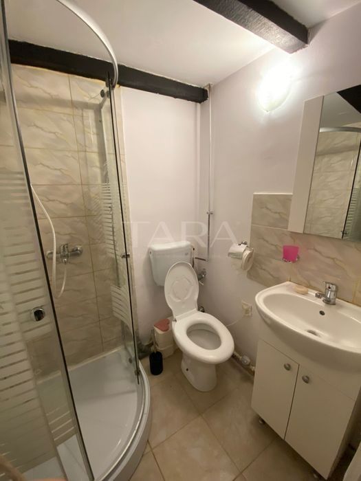 Garsonieră în centrul Clujului, zona Pita Unirii. - Poză 6