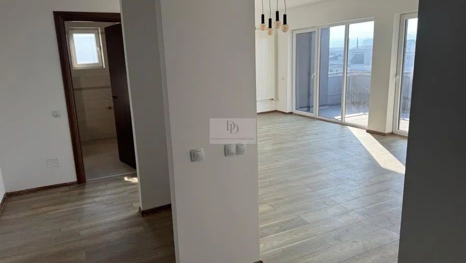 Penthouse 3 camere de vânzare + Terasă 46 mp | Parcare | Buna Ziua - Poză 2