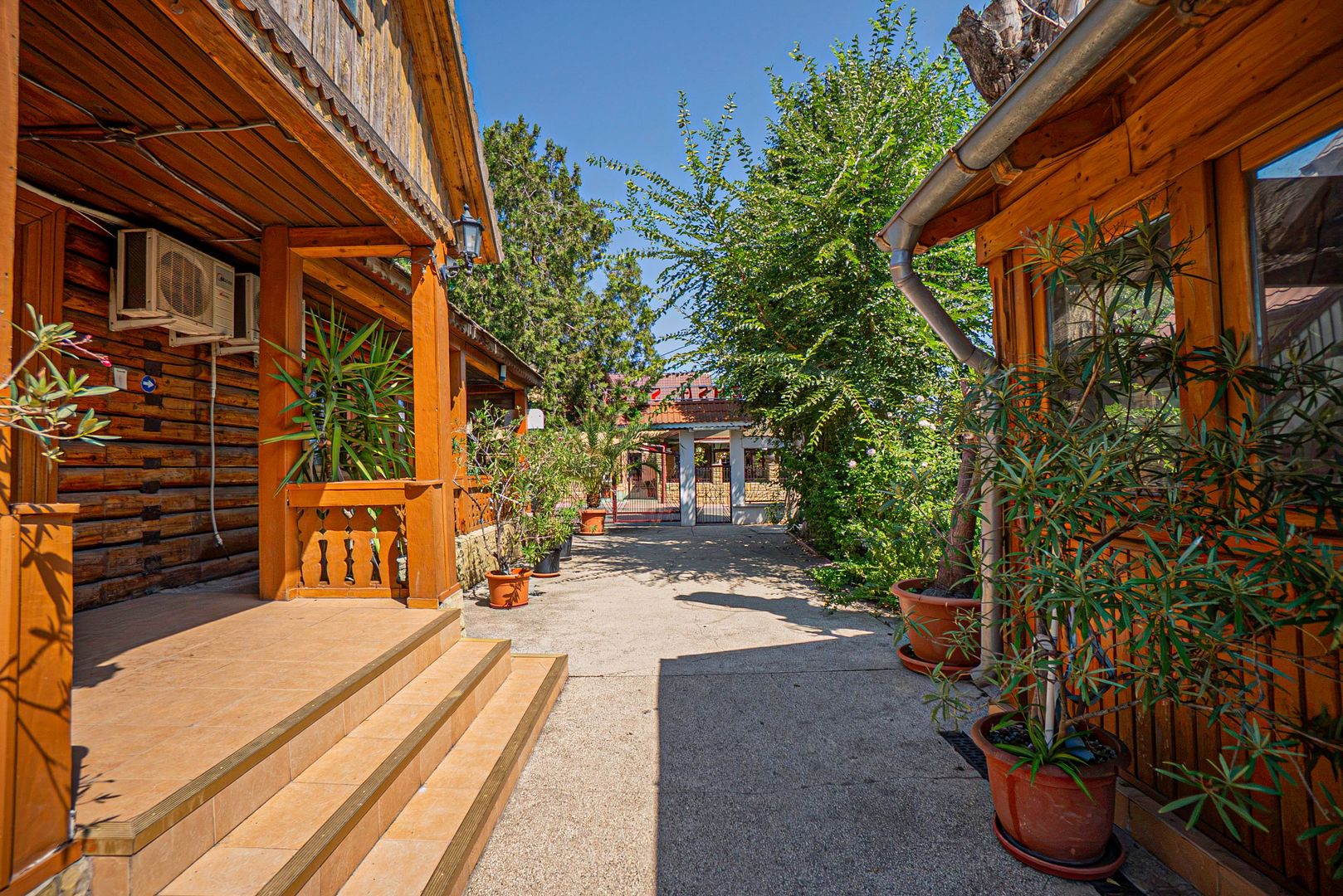 Pensiune cu teren 1.126 mp în Parcul Tăbăcărie | Constanța - Poză 7