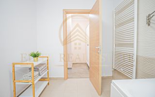 Ultracentral - Proprietate comercială P+M la 200 m de mare. - Poză 33