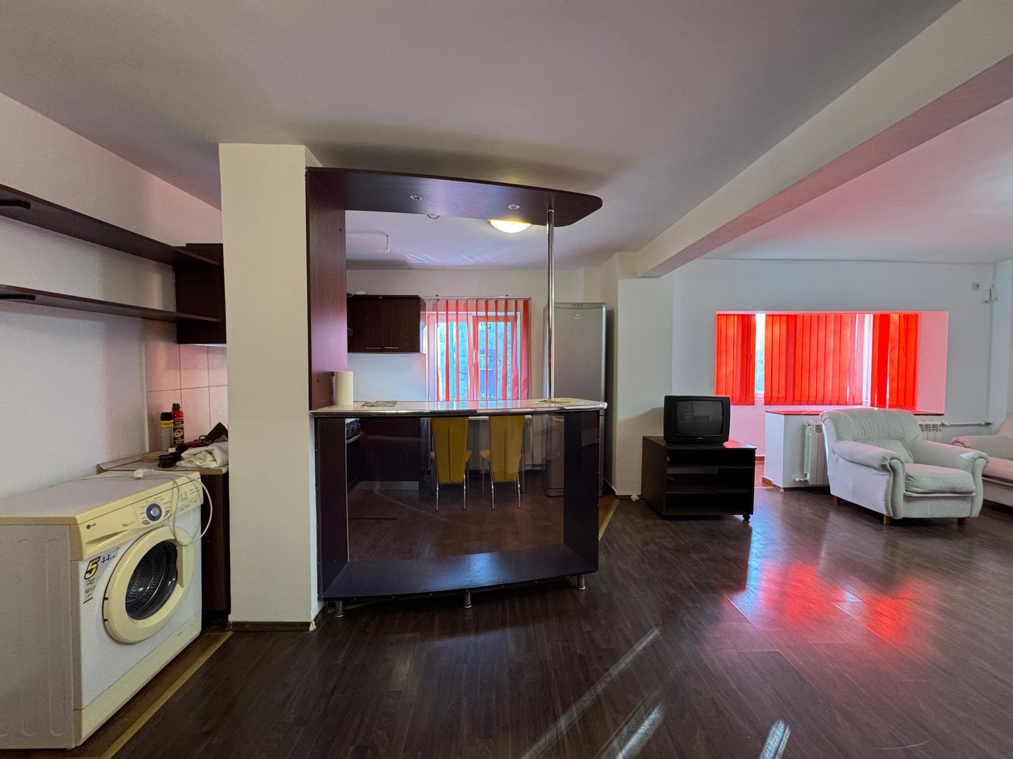 Apartament 2 camere decomandat Aviatiei - Herastrau - Poză 3