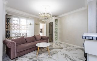 Vânzare, apartament, 3 camere, strada Alexandr Pușkin, Centru - Poză 1