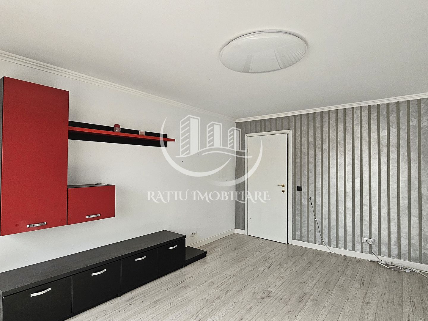 Apartament cu 2 camere | Parcare Supraterana | Dimitrie Cantemir | Oradea - Poză 4