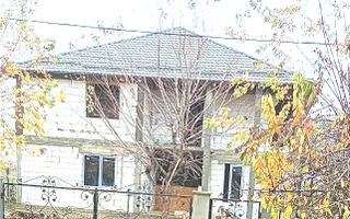 Casă la roșu cu posibilitate de personalizare proprie-teren 800 mp- Tartasesti - Poză 2