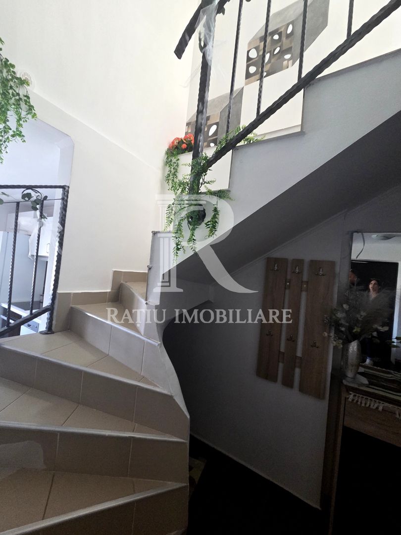 Apartament la casa cu 4 camere | Iosia | Oradea - Poză 7