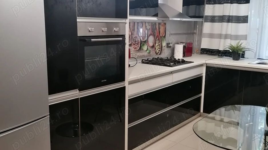 APARTAMENT ELEGANT ZONA SALA PALATULUI - Poză 2