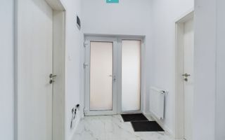 Apartament cu 8 locuri de parcare in Giroc - Poză 4