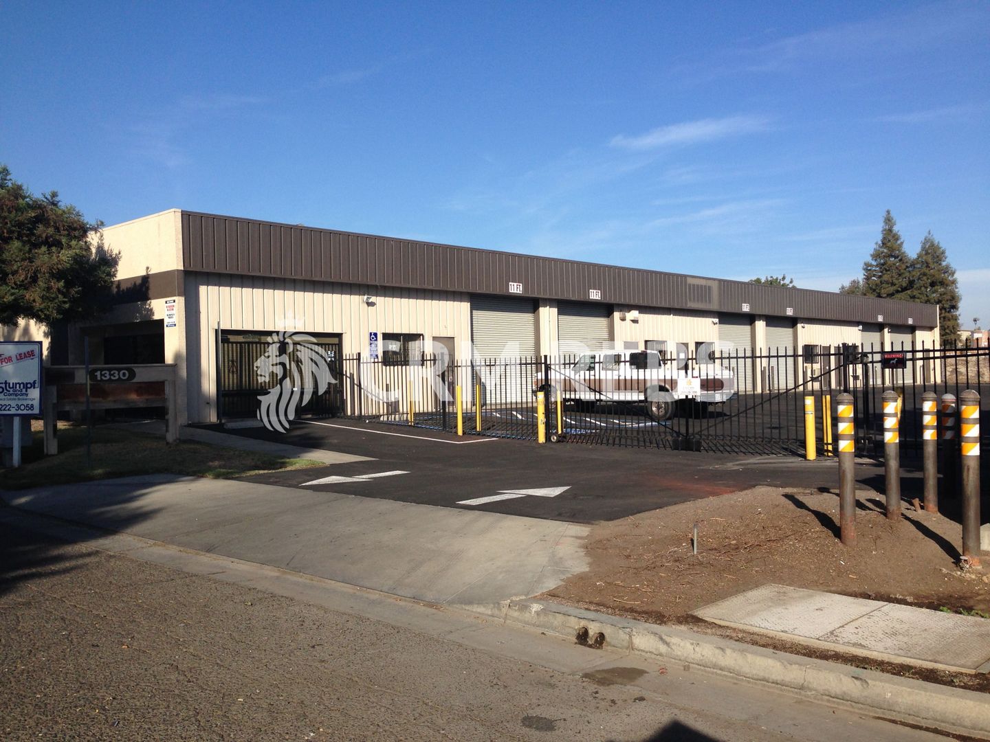 Hala de inchiriat! - Poză 17