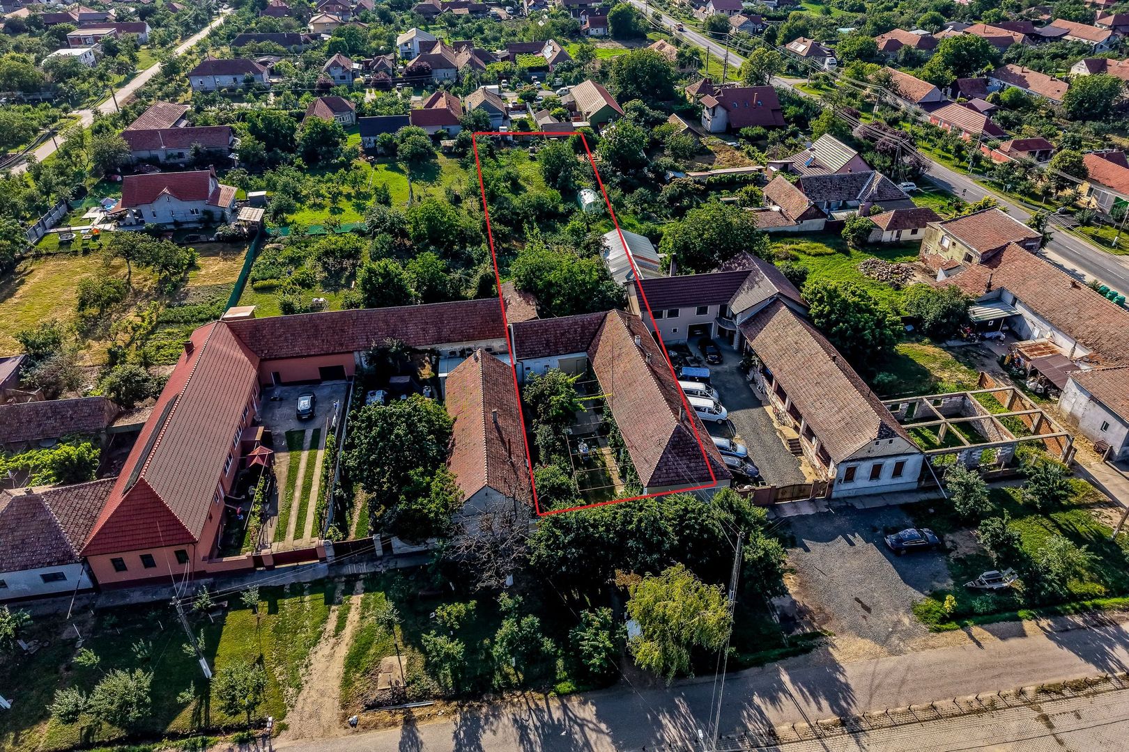 🏡 Casă nemțească autentică în Frumușeni – Fântânele, la 20 km de Arad - Poză 1