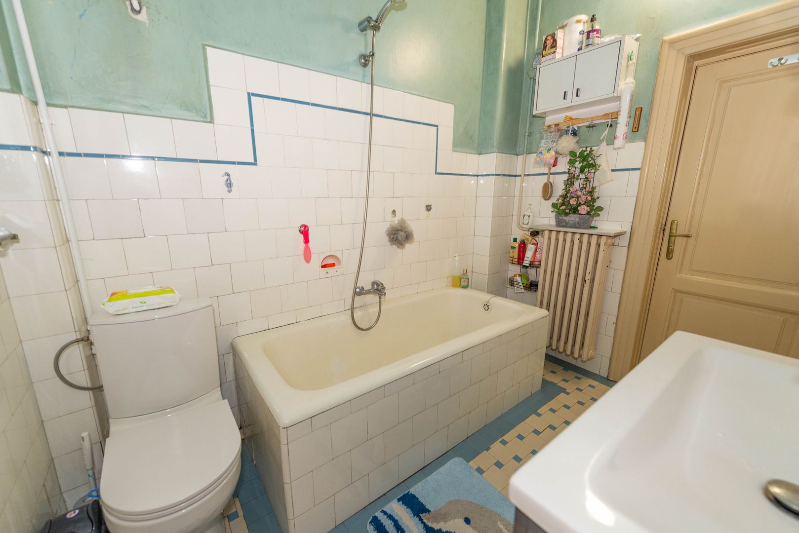 Casa de vanzare, 138 mpu, 244 teren, curte, garaj, Cartierul Domenii - Poză 8