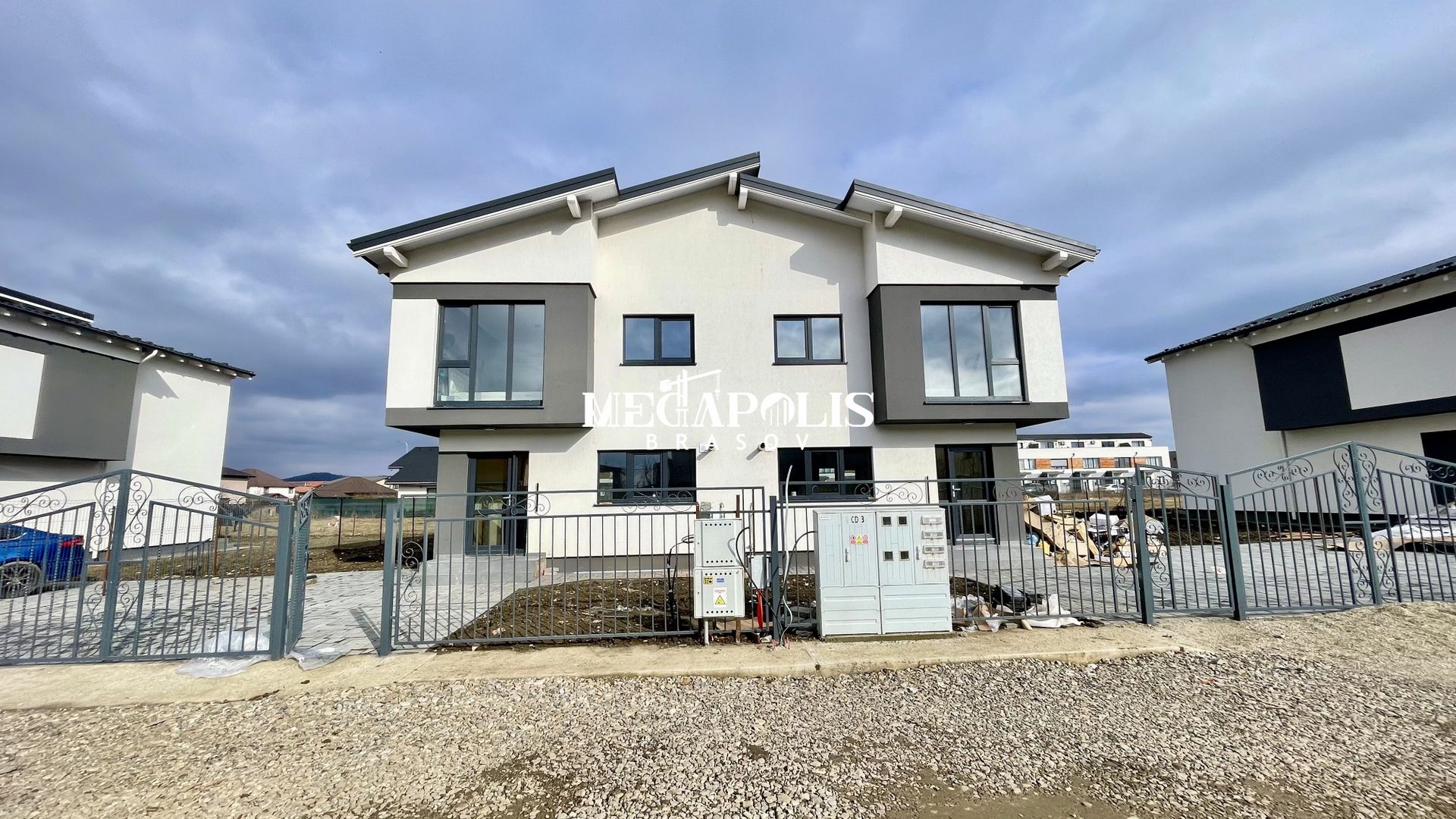 Duplex 4 camere | Intabulat | 168.000 € - Poză 12