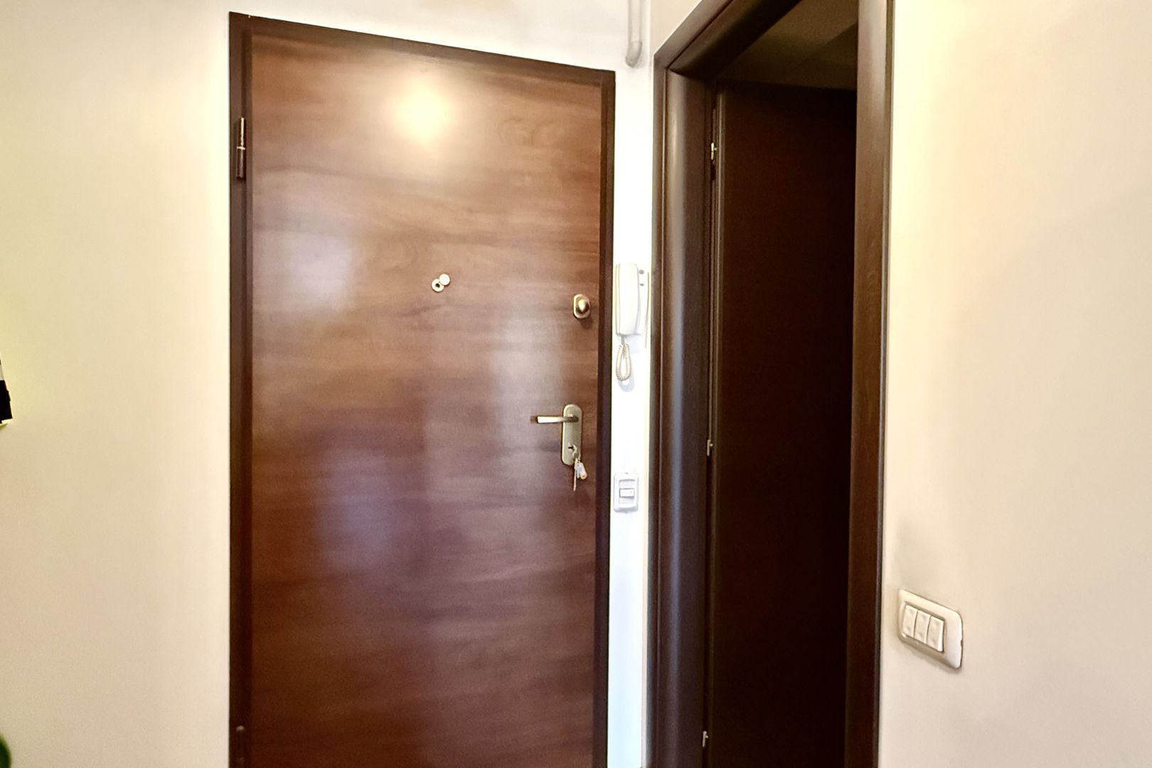 Garsonieră zona Aviatiei-Aerogarii, cu loc de parcare inclus - Poză 6