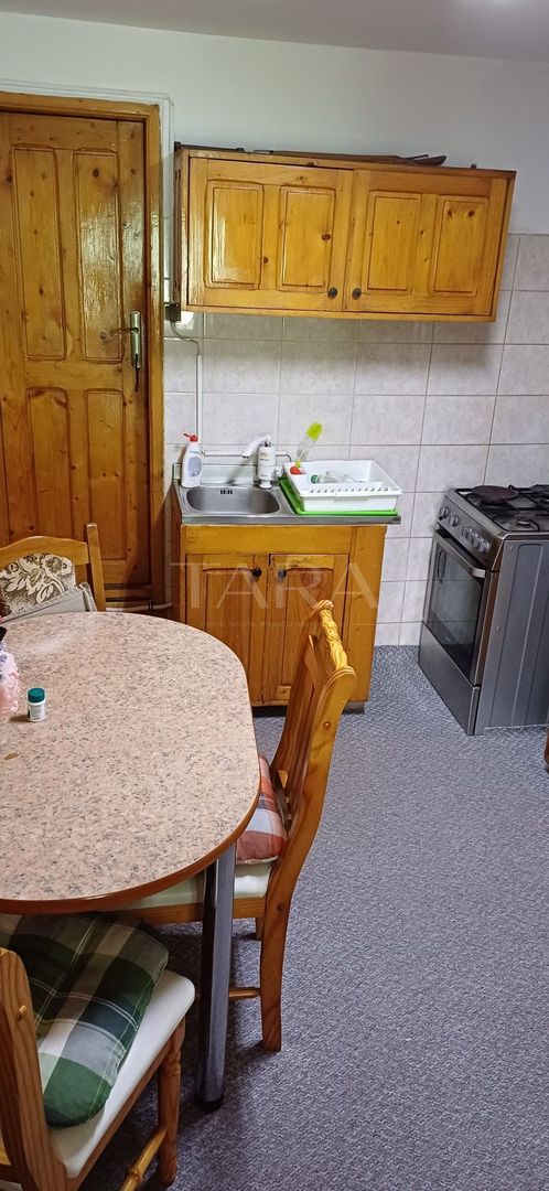 Casă cu teren generos în zona Bulgaria - Poză 2