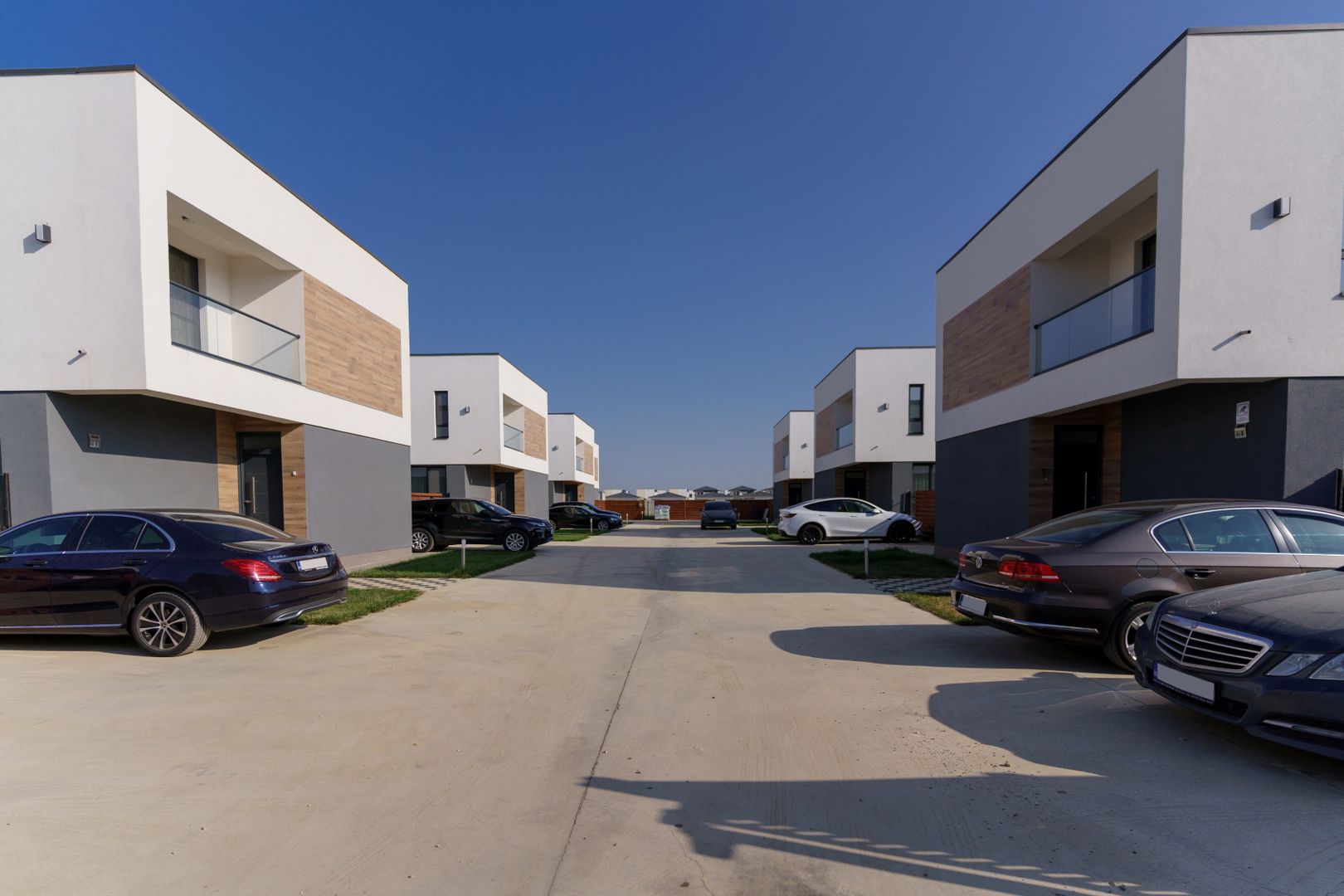 Casa cu HVAC&Pompa de caldura|Ventiloconvectoare |Panouri fotovoltaice - Poză 7