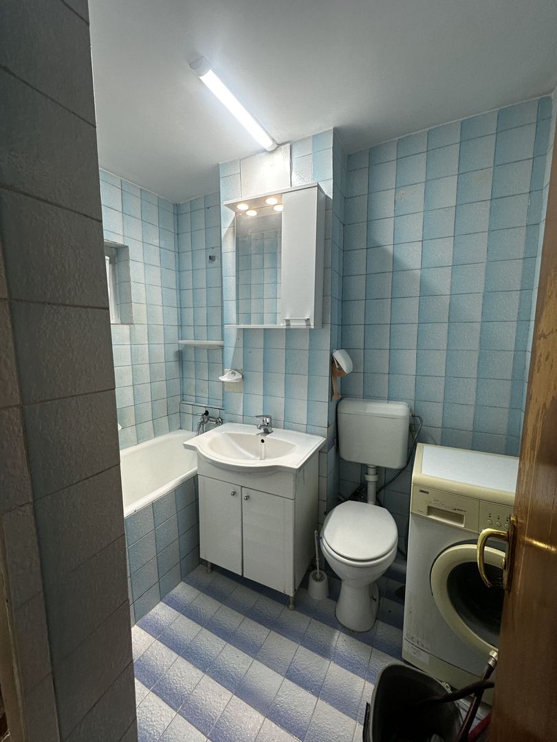 Apartament 3 camere Titan, vis-a-vis metrou, parcare, 2 băi - Poză 13