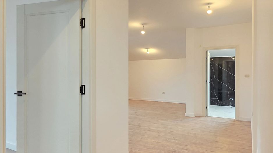 Apartament cu 2 camere, etaj 2, bloc NOU, VASLUI zona NORD - Vechia Roma; - Poză 4