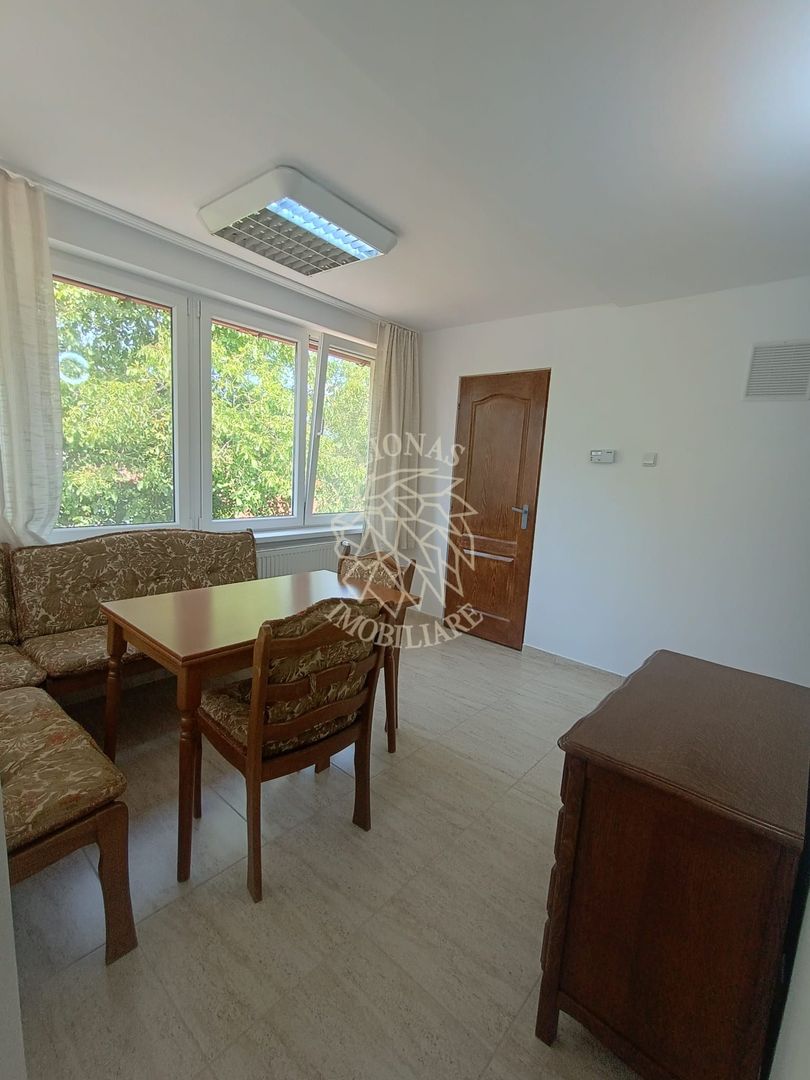 Apartament 4 camere 100 mp+balcon-etaj 2-parcare-Ultracentral - Poză 5