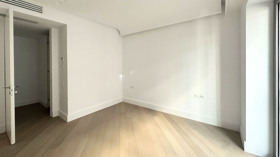 Apartament modern cu 3 camere lifestyle exclusivist Cortina Iancu Nicolae - Poză 16