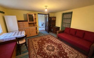 Casă cu 7 camere de vânzare în Meteș, 810 mp teren - Poză 5