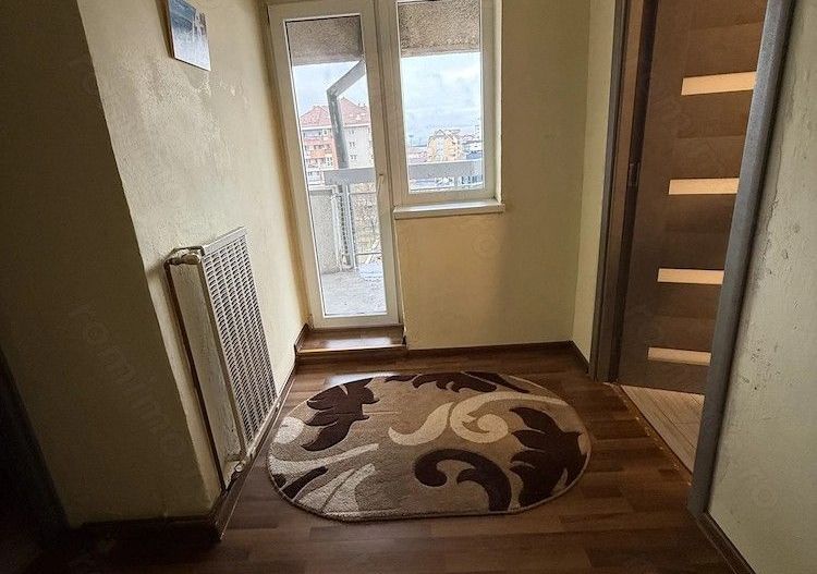 Apartament 5 camere | Două niveluri | 3 balcoane | Central - Poză 3