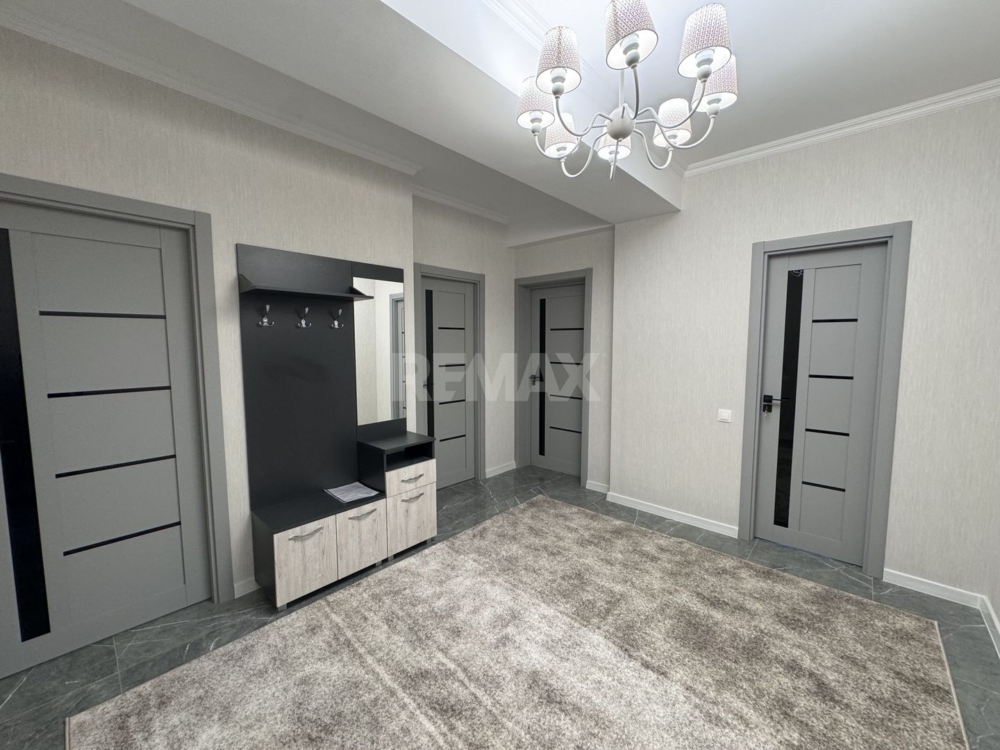 In chirie apartament cu doua camere - Poză 9
