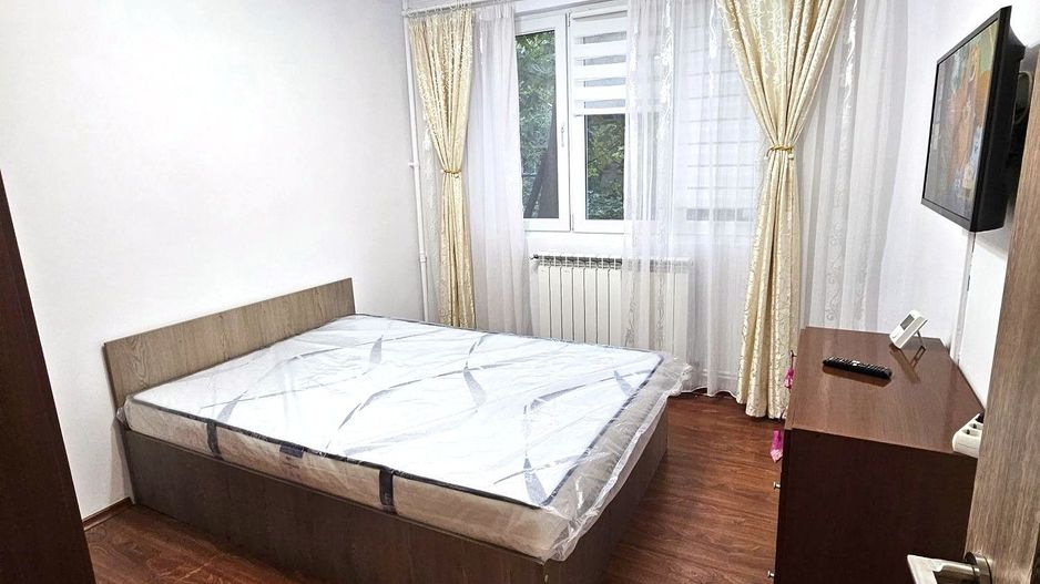 Închiriez Apartament cu 🏡 2 camere, centrală proprie, parcare, 1 Decembrie 1918 - Poză 3