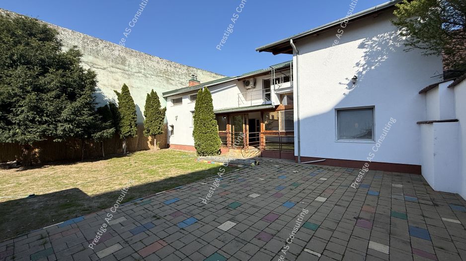 Proprietate versatila | 271 mp utili | renovata complet – Elisabetin, Porumbescu - Poză 1