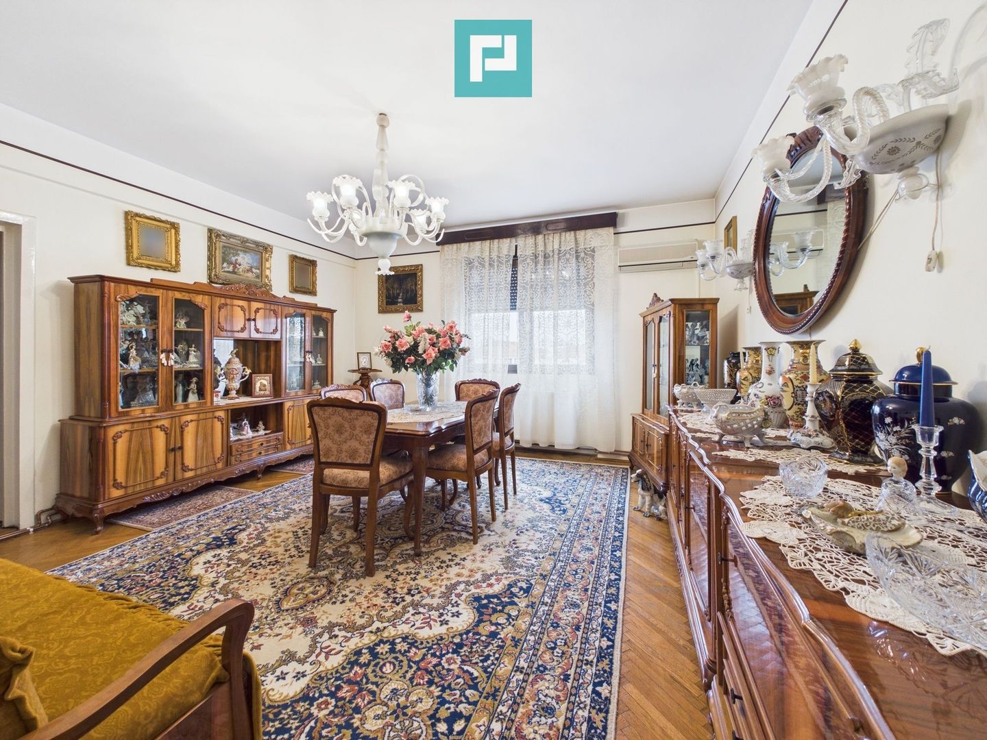 Apartament unic cu 4 camere în Centrul Aradului - Poză 18