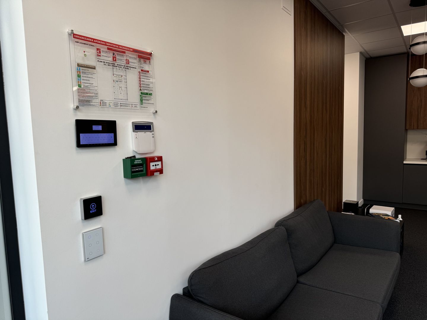 Imobil Premium de Închiriat: Eficiență și Tehnologie de Vârf - Poză 22