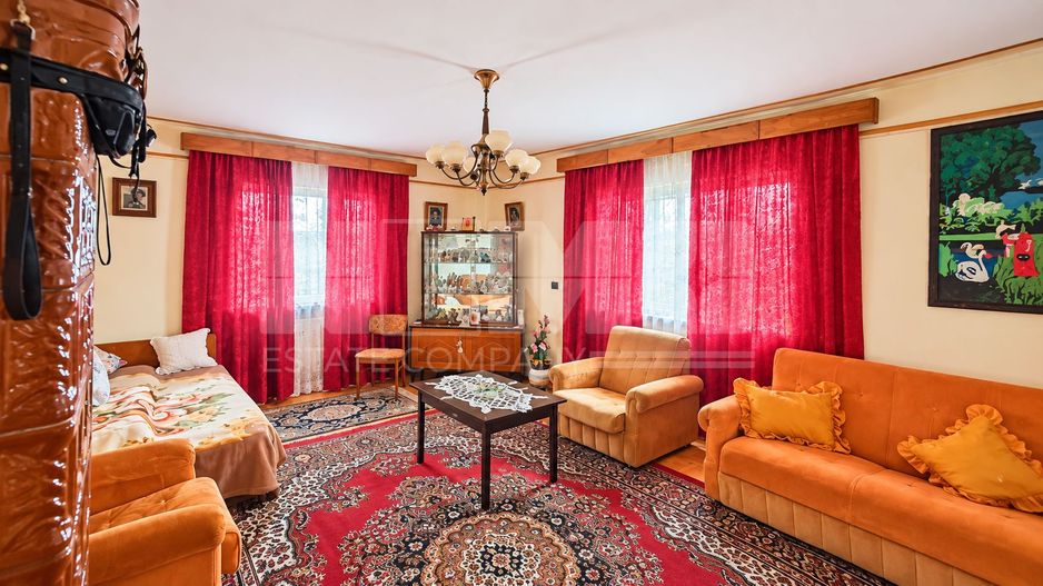 Vilă 5 camere | 200 mp utili | Teren 4.361 mp | Demisol + Mansardă - Poză 4