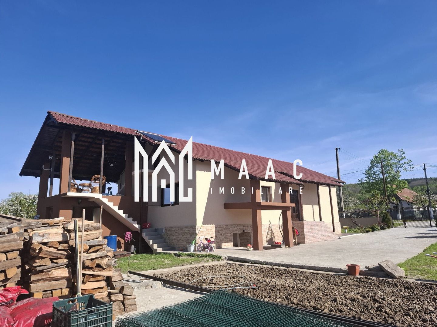 Casă 4 camere | Mănăilești, Vâlcea | 134 mp, teren 1.556 mp - Poză 3