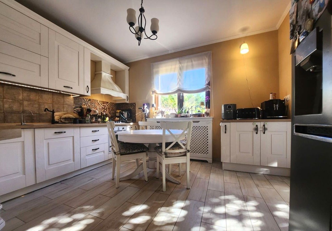 Casa 4 camere de vanzare | P+1+Pod | mobilata si utilata | Mogosoaia - Poză 5