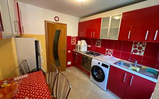 Apartament cu 3 camere etaj intermediar in zona Sagului - Poză 8