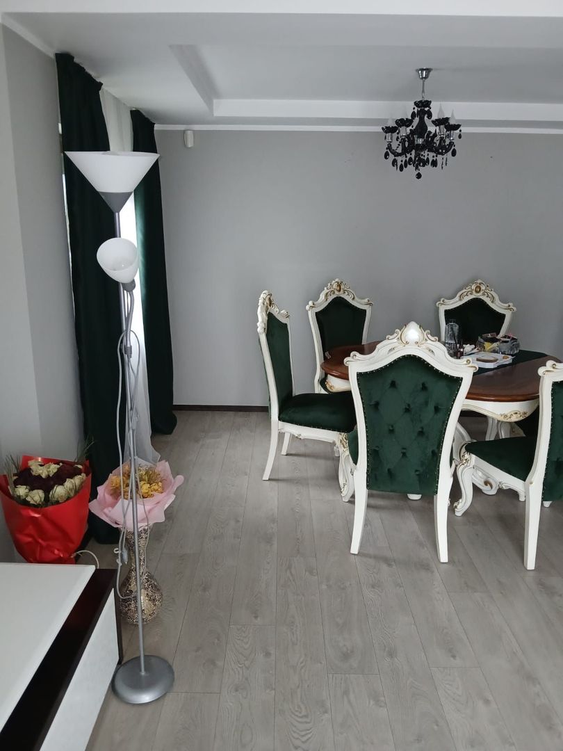 Oferta de inchiriere - Vilă modernă în Galați, str. Alexandru Cernat - Poză 2